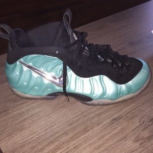 emerald foamposite